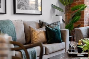 Photo 2- click for photo gallery